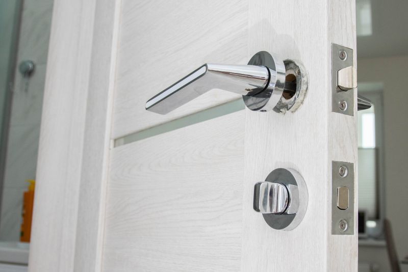 Door Hinge Replacement in Kansas City, KS